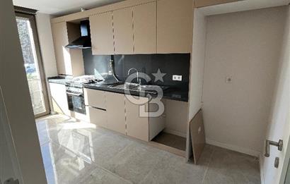 Validebağ Sitesi Koru Cepheli Balkonlu Arakat 3+1 Kiralık Daire