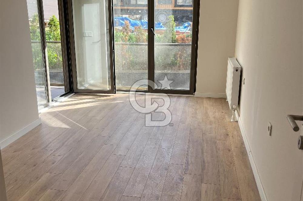 Validebağ Sitesi Koru Cepheli Balkonlu Arakat 3+1 Kiralık Daire