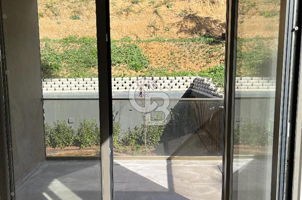 Validebağ Sitesi Koru Cepheli Balkonlu Arakat 3+1 Kiralık Daire