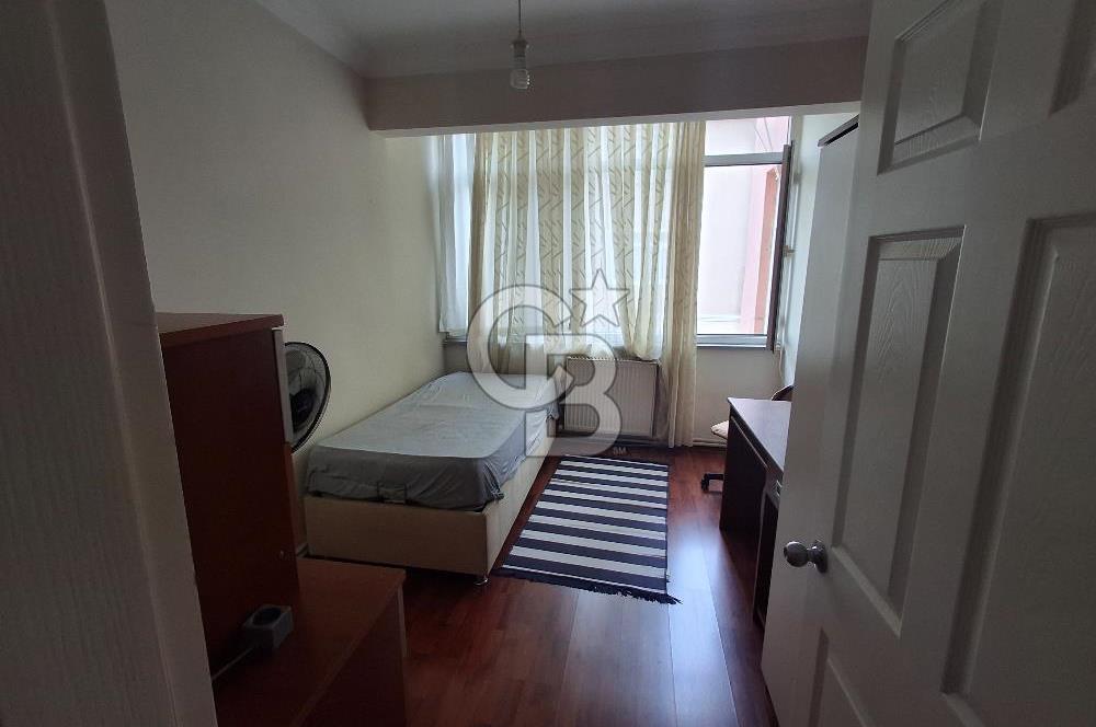 Kartal Kordonboyu nda Eşyalı Kiralık 2+1 Daire