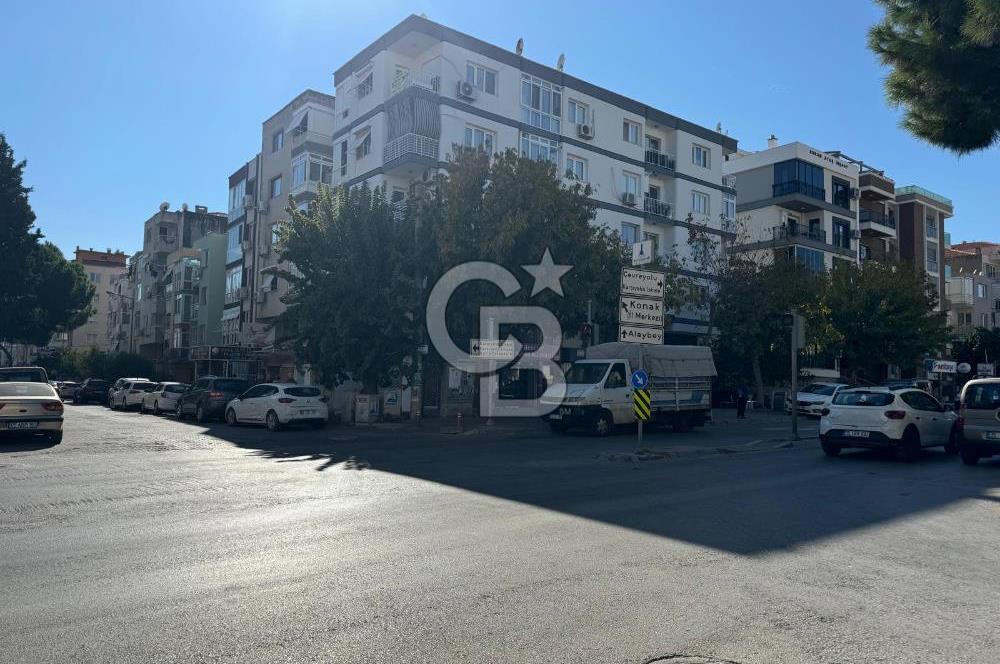 BAHÇELİEVLER CEVDET BİLSAY CADDESİNDE SATILIK BATARLI DÜKKAN