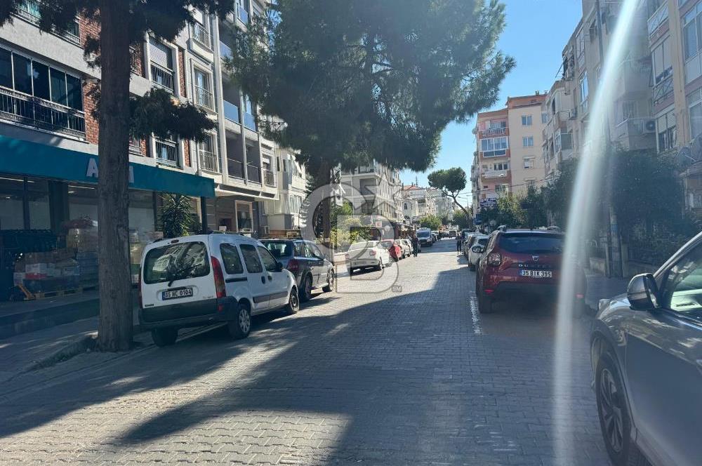 BAHÇELİEVLER CEVDET BİLSAY CADDESİNDE SATILIK BATARLI DÜKKAN