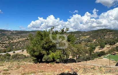 LAND IN SEFERIHISAR BEYLER VILLAGE