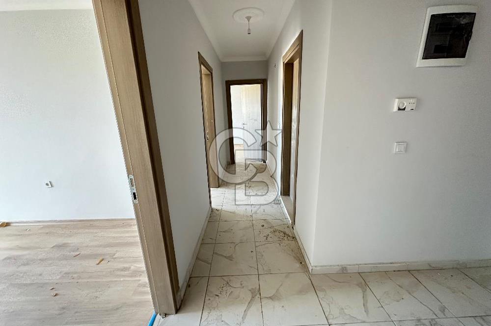 MENEMEN KOYUNDERE'DE HAVUZLU SİTEDE SATILIK 3+1 DAİRE