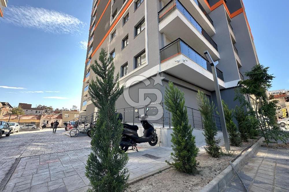 BORNOVA BARBAROS MAH. TUVAL YAPI ARAKAT  1+1 50 M2 KİRALIK DAİRE