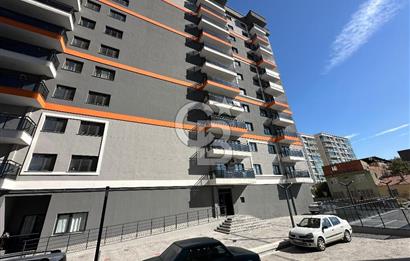 BORNOVA BARBAROS MAH. TUVAL YAPI ARAKAT  1+1 50 M2 KİRALIK DAİRE