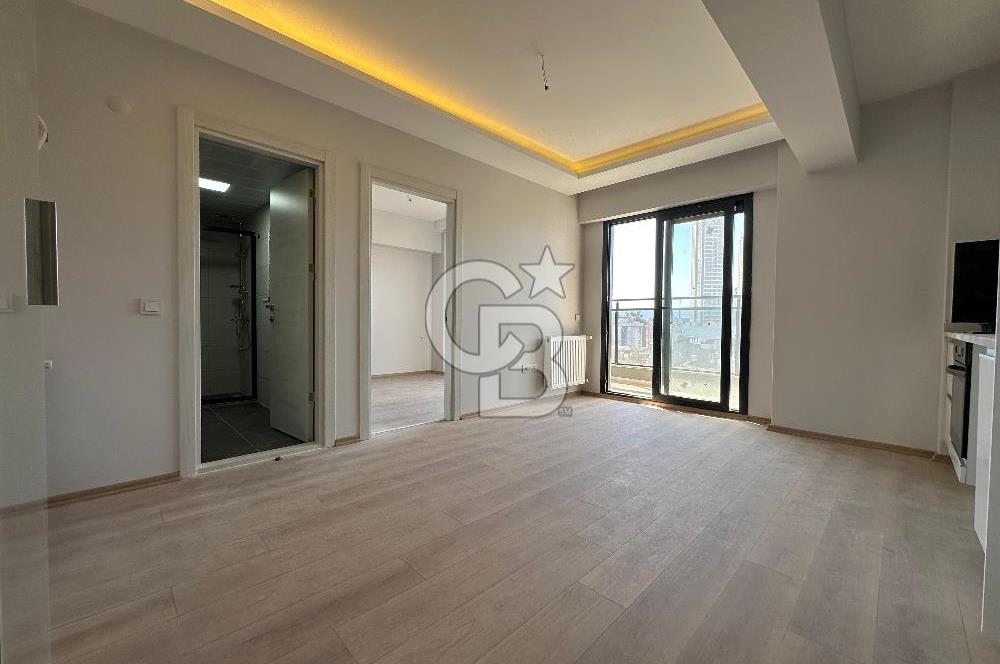 BORNOVA BARBAROS MAH. TUVAL YAPI ARAKAT  1+1 50 M2 KİRALIK DAİRE