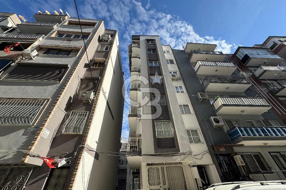 İzmir Yeşilyurt Hastane yakını bakımlı 2+1 Satılık Daire