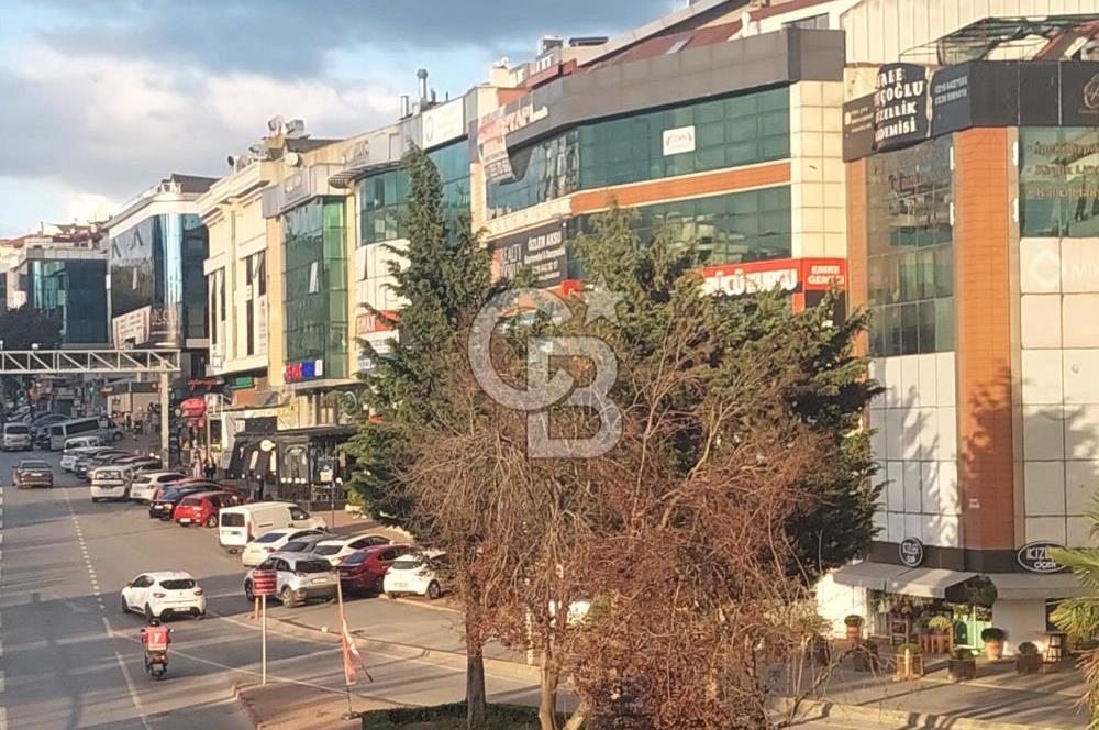 ÇEKMEKÖY MİMARSİNAN MAHALLESİNDE SATILIK KİRACILI PLAZA