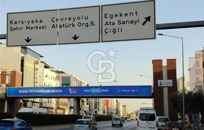 İzmir,Çiğli,Anadolu Cad.,Merkezi Lokasyon da,Komple Satılık Bina