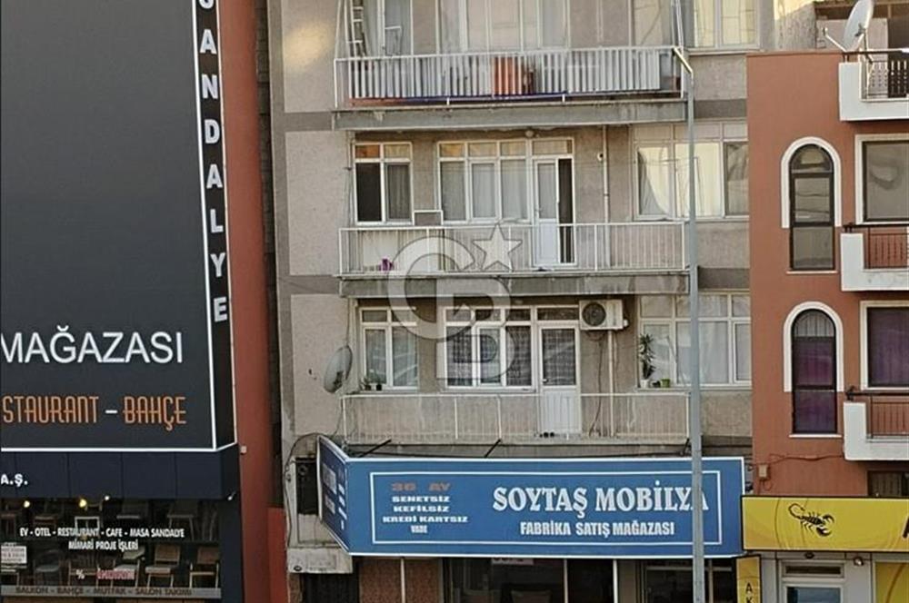 İzmir,Çiğli,Anadolu Cad.,Merkezi Lokasyon da,Komple Satılık Bina