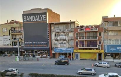 İzmir,Çiğli,Anadolu Cad.,Merkezi Lokasyon da,Komple Satılık Bina