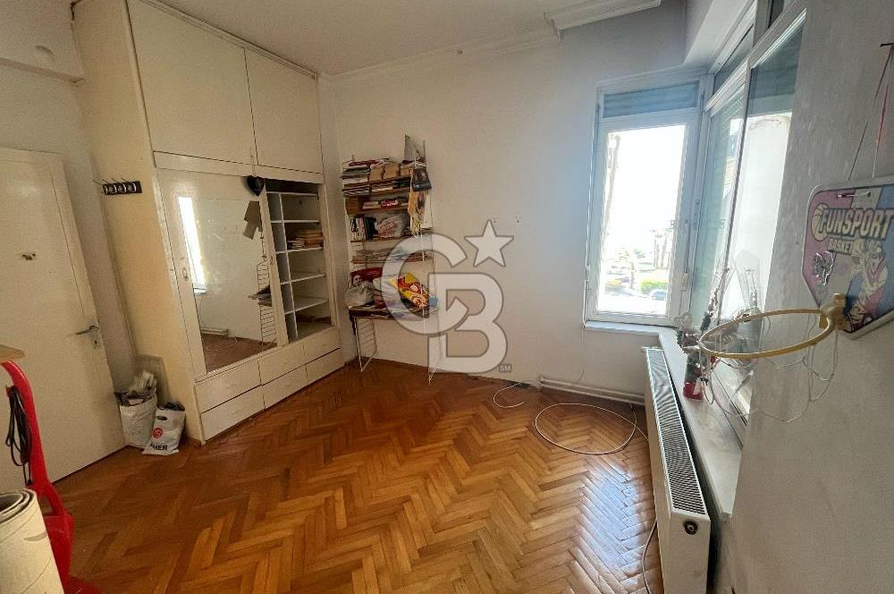 Bostanlı Deniz Manzaralı Kiralık 3+1 Daire