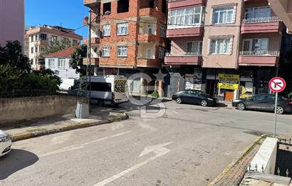 Pendik Kaynarca da Merkezi Lokasyonda Satılık Dükkan