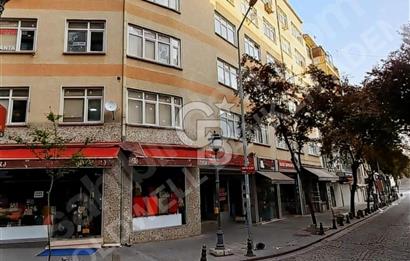 ULUS , RÜZGARLI CADDESİ ESER İŞHANINDA SATILIK KATTA OFİS