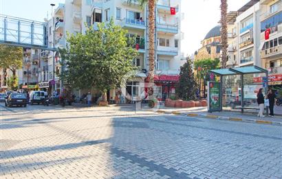 Atatürk Caddesi Üzerinde, Migros Karşısında, Satılık 18 m² Dükkan