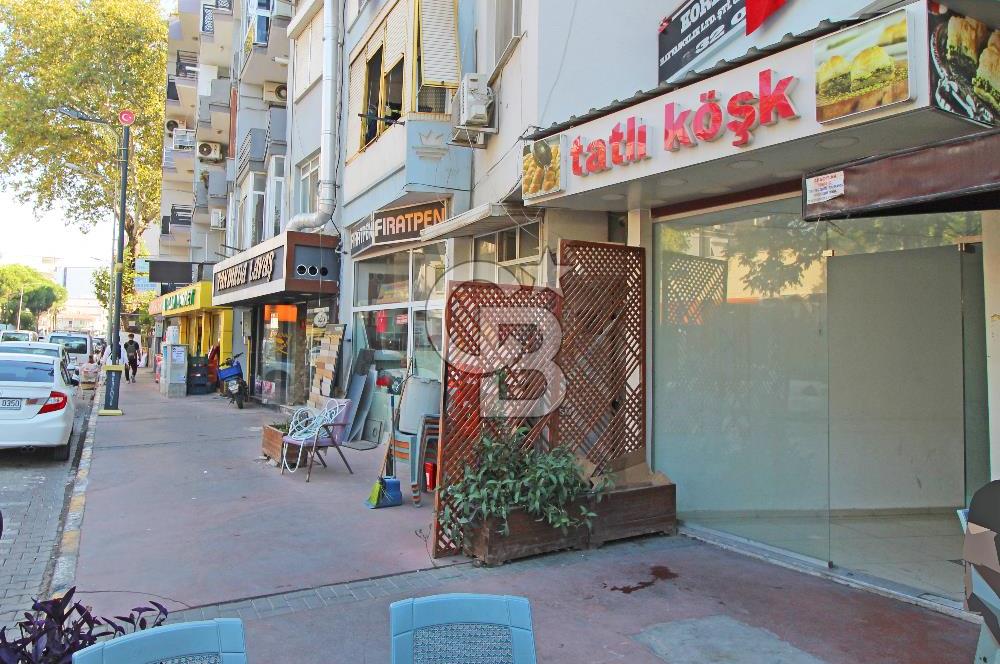 Atatürk Caddesi Üzerinde, Migros Karşısında, Satılık 18 m² Dükkan