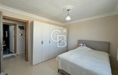 Çandarlı merkezde Stadyum Cadde üstünde ferah 2+1  eşyalı daire