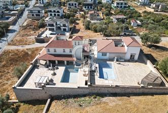 Doğanın Kalbinde Lüks Yaşam: Didim Yeşiltepe'de  Havuzlu Villa