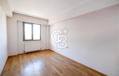 Satılık Bayraklı Dumlupınar cad. site içerisinde 3+1 Boş Daire