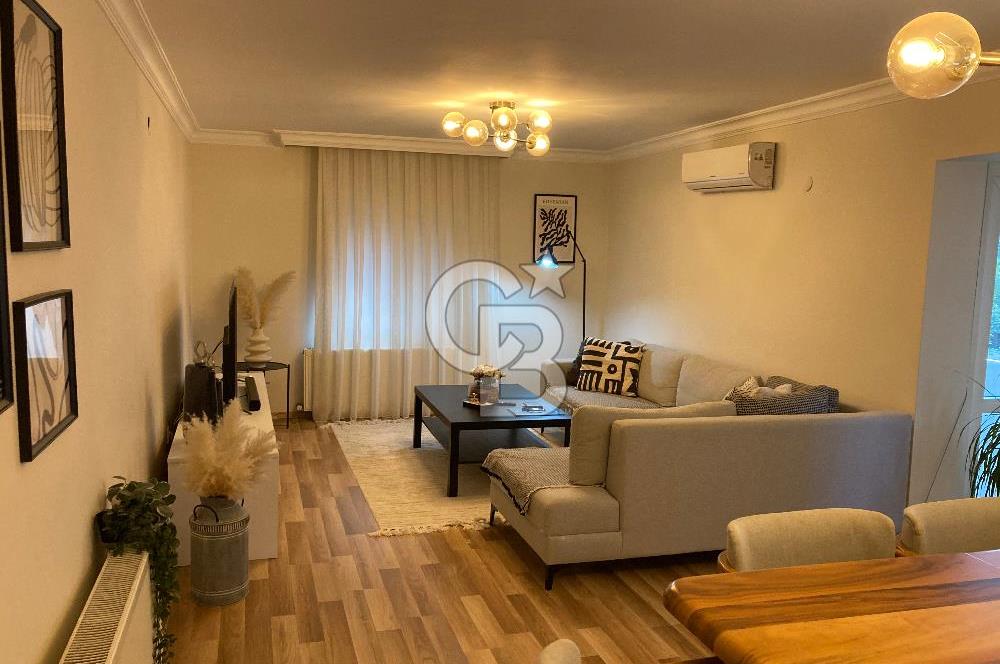 BOSTANLI'DA DENİZE YÜRÜME MESAFEDE TADİLATLI 2+1 SATILIK DAİRE