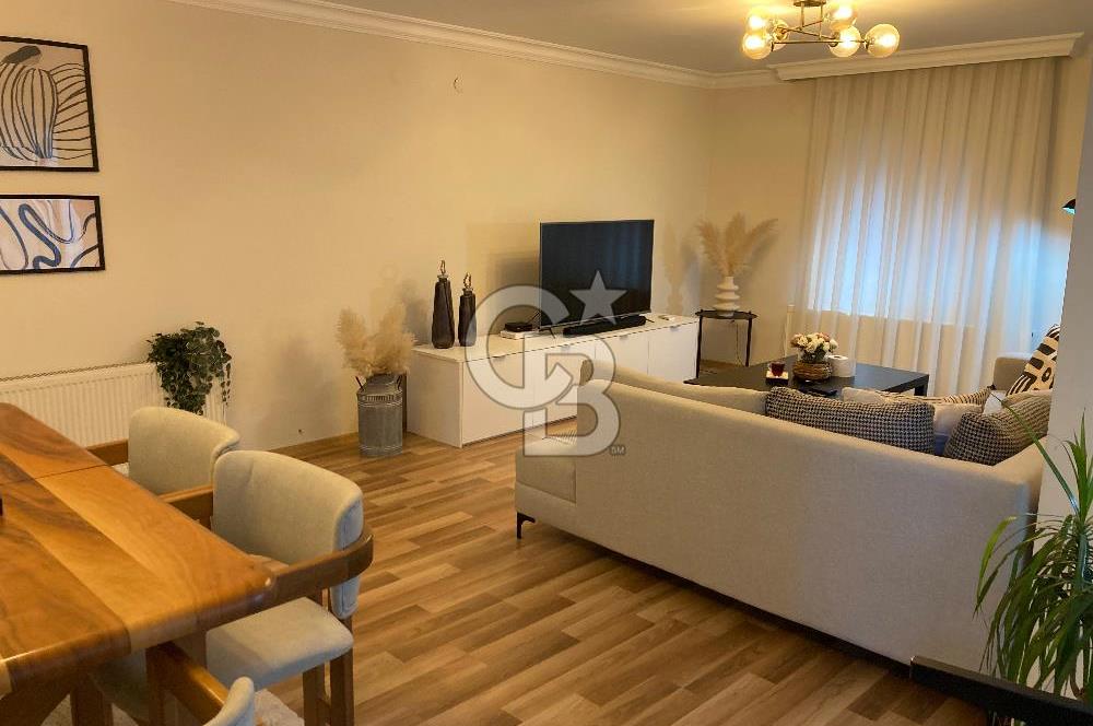 BOSTANLI'DA DENİZE YÜRÜME MESAFEDE TADİLATLI 2+1 SATILIK DAİRE