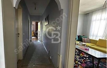 KAVACIK SUBAYEVLERİNDE PARKA KOMŞU 3+1 GENİŞ SATILIK DAİRE