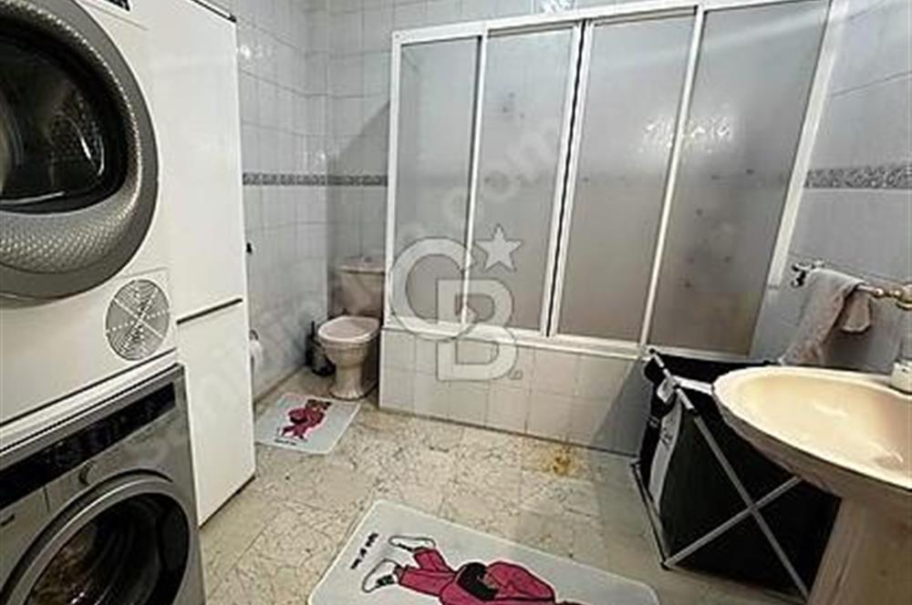 KAVACIK SUBAYEVLERİNDE PARKA KOMŞU 3+1 GENİŞ SATILIK DAİRE