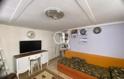 Ayvalık Macaronda Satılık Yeşil Rum Evi