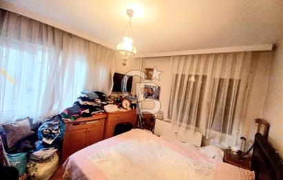 KONAK KARATAŞ'TA MERKEZİ KONUMDA 3+1 SATILIK DAİRE