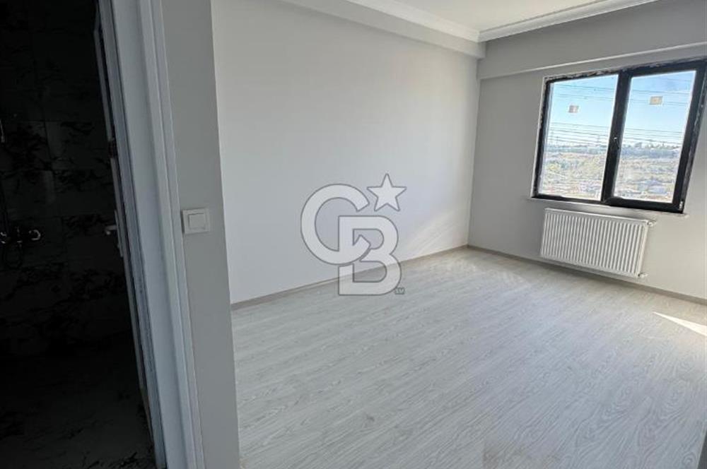 HADIMKÖY DE 3+1 EBVEYN BANYOLU BALKONLU SATILIK DAİRE