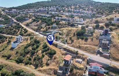 ÇANDARLI'DA HARİKA DENİZ MANZARALI SATILIK 335 M2 ARSA