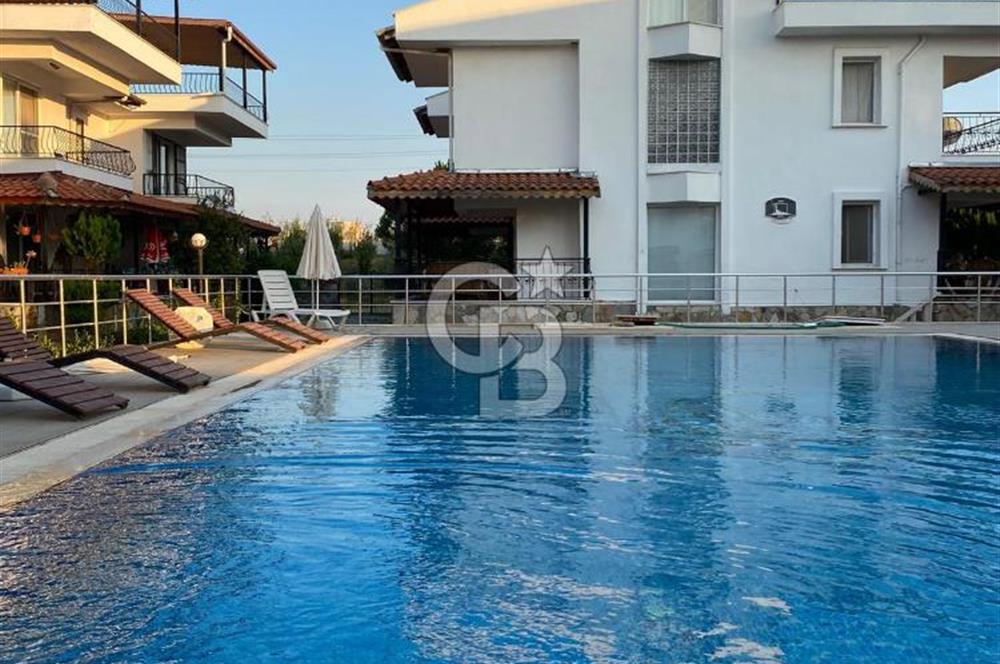 İzmir Dikili Kabakum da Denize Yakın Konumda Satılık Yazlık Villa