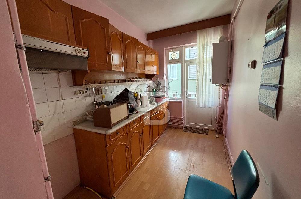 MAHMUT ESAT BOZKURT CADDESİ ÜZERİNDE 3+1 SATILIK DAİRE