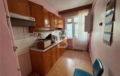 MAHMUT ESAT BOZKURT CADDESİ ÜZERİNDE 3+1 SATILIK DAİRE