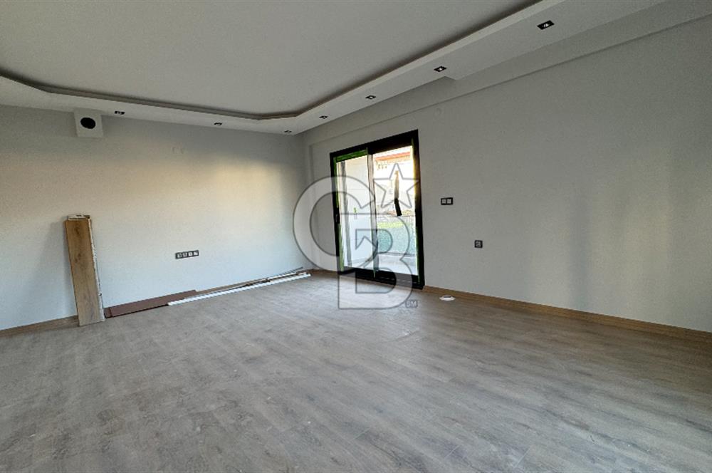 GAZİEMİR SARNIÇ MERKEZDE KİRALIK 4+1 143 M2 SIFIR LÜKS VİLLA