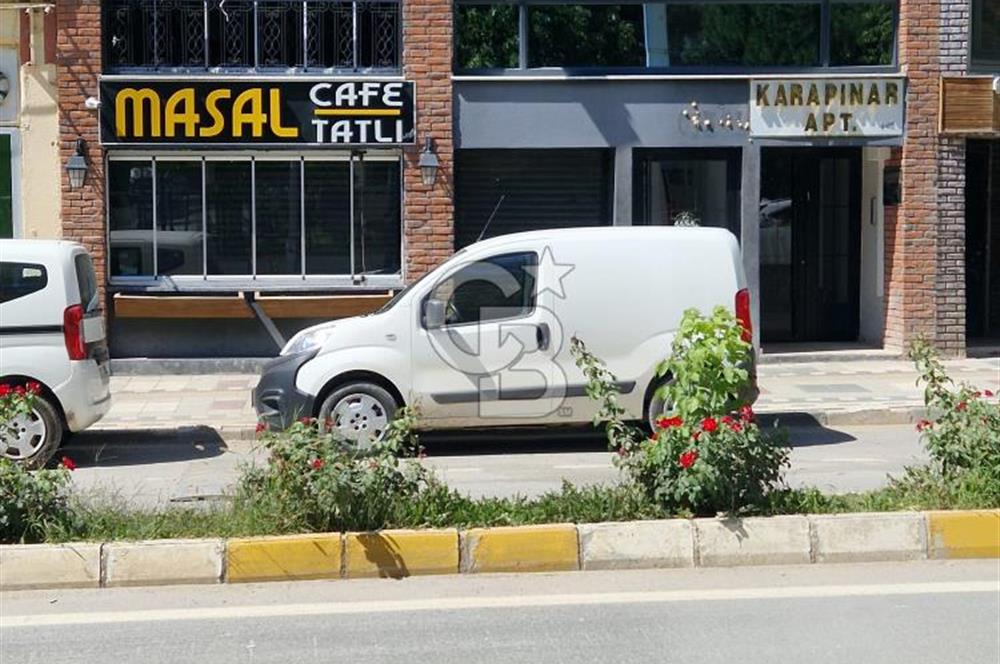 AFYON SANDIKLI'NIN TEK BULVARI ÜSTÜNDE MERKEZİ KONUMDA KİRALIK DÜKKAN