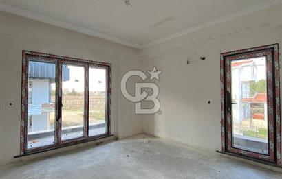 Silivri Gümüşyaka’da Site İçerisinde 5+1 Satılık Villa