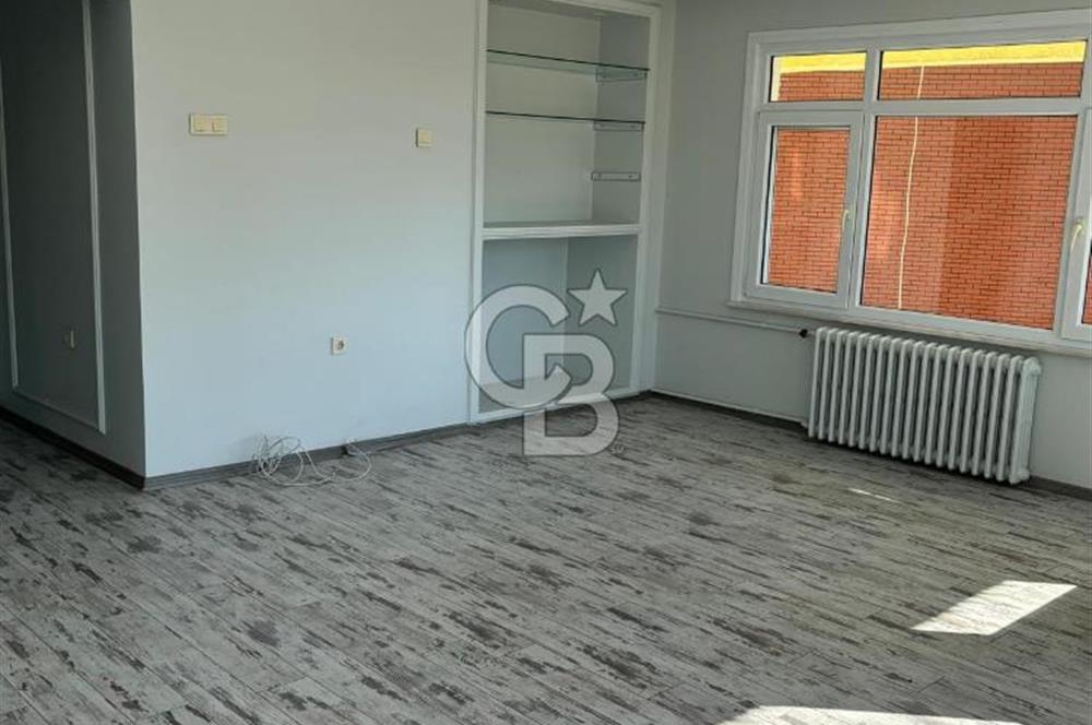 Beşiktaş Levazım Sitesi 2+1 Tüm Cepheleri Açık Ferah Daire