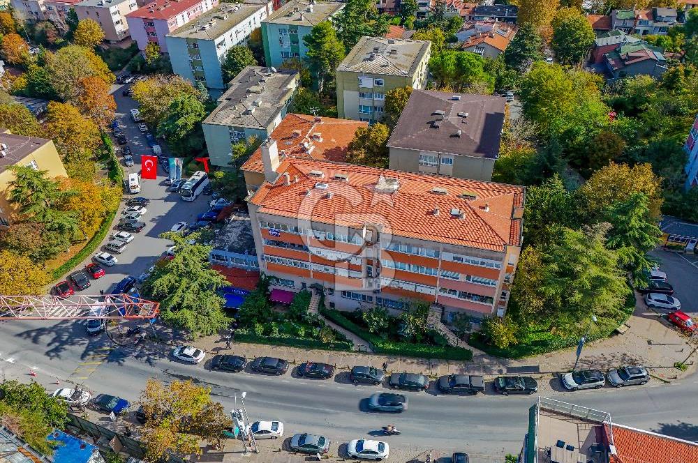 İstanbul’un prestijli bölgelerinden Akatlar’da, Zeytinoğlu Caddesi üzerinde 3+1 Kiralık daire