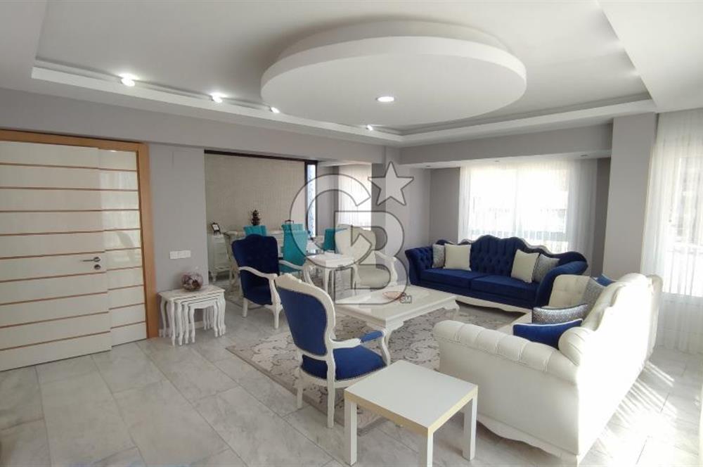 FSM BULVARINA CEPHE EMSALSİZ 250 m2 4+1 SATILIK DUBLEKS DAİRE