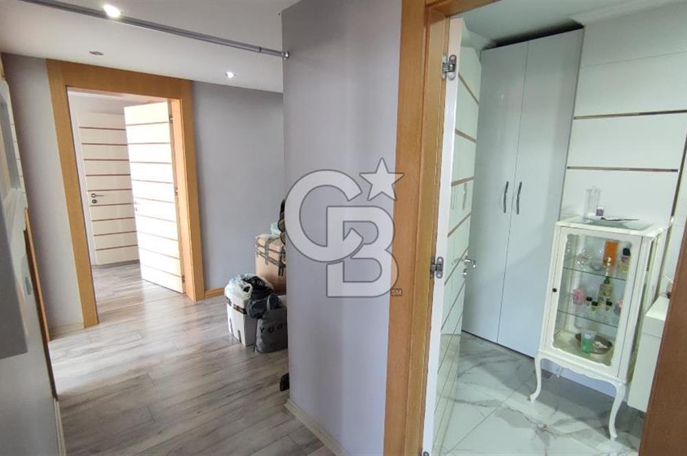 FSM BULVARINA CEPHE EMSALSİZ 250 m2 4+1 SATILIK DUBLEKS DAİRE