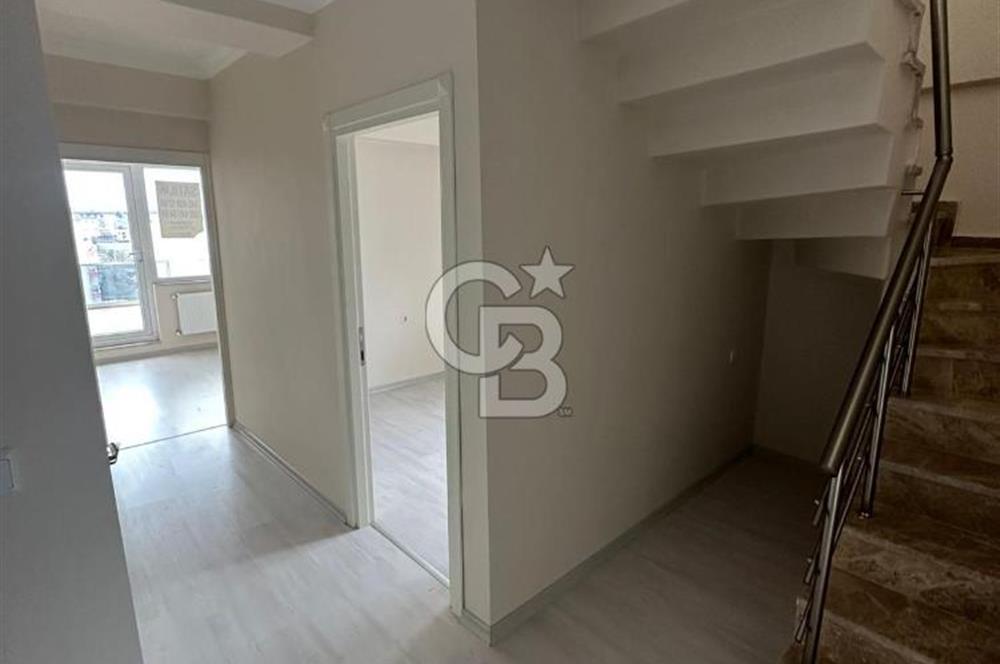 LAPSEKİ'DE BOĞAZ MANZARALI SATILIK  4+1 DUBLEKS DAİRE