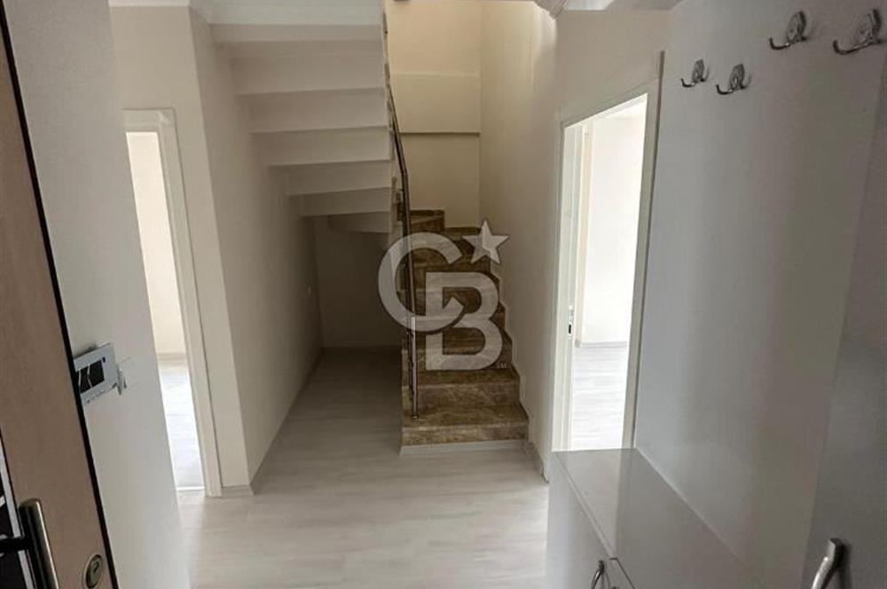 LAPSEKİ'DE BOĞAZ MANZARALI SATILIK  4+1 DUBLEKS DAİRE