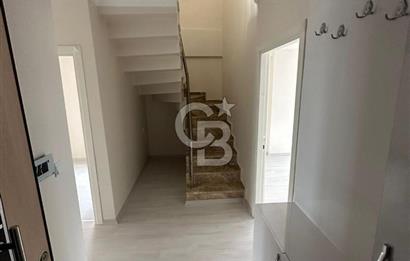 LAPSEKİ'DE BOĞAZ MANZARALI SATILIK  4+1 DUBLEKS DAİRE