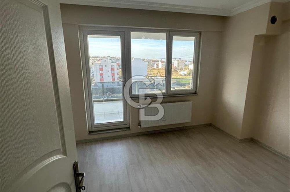 LAPSEKİ'DE BOĞAZ MANZARALI SATILIK  4+1 DUBLEKS DAİRE