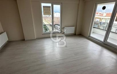 LAPSEKİ'DE BOĞAZ MANZARALI SATILIK  4+1 DUBLEKS DAİRE