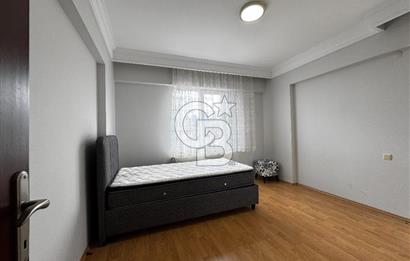 Ataşehir Sitesinde Geniş Teraslı Daire