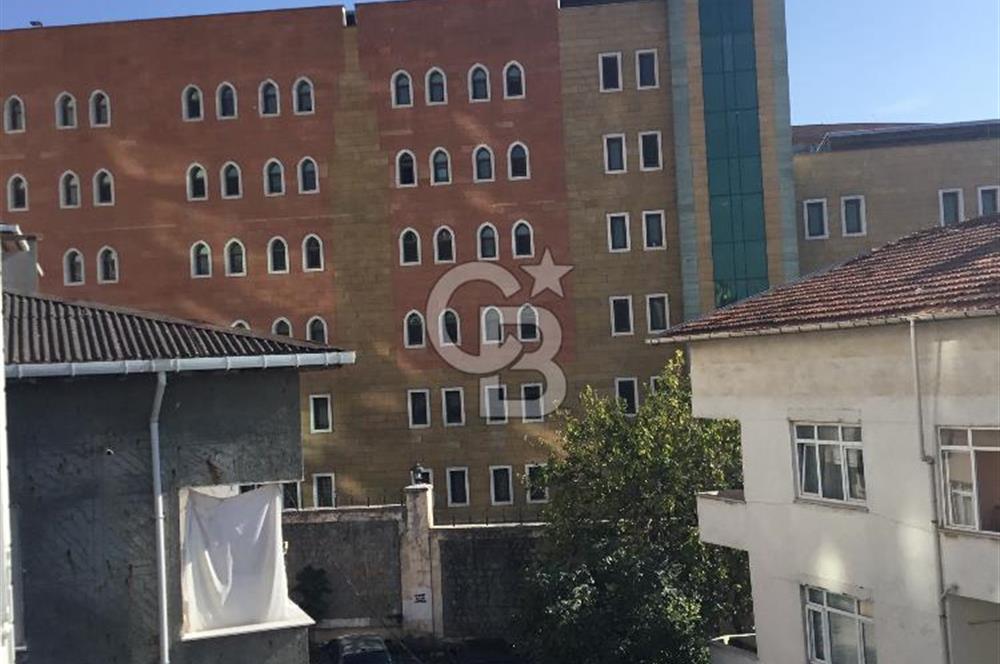 Yeditepe üniversitesi yanında 2+1 kiralık daire 