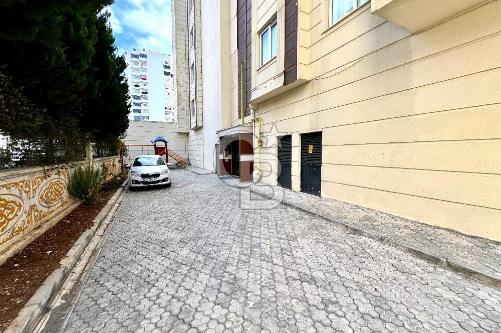 MEZİTLİ YENİMAHALLE BAĞIMSIZ MUTFAKLI 3+1 SATILIK DAİRE